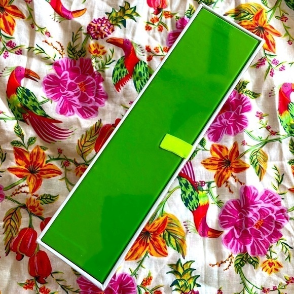 Brand New Microderm GLO Mini Blackhead Remover Pore Vacuum & Facial Tool - Picture 6 of 11